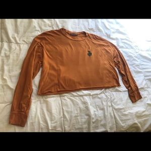 Long sleeve crop top